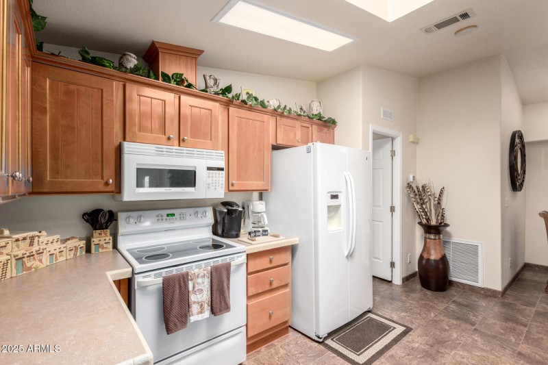 3301 S Goldfield Rd Lot 2076