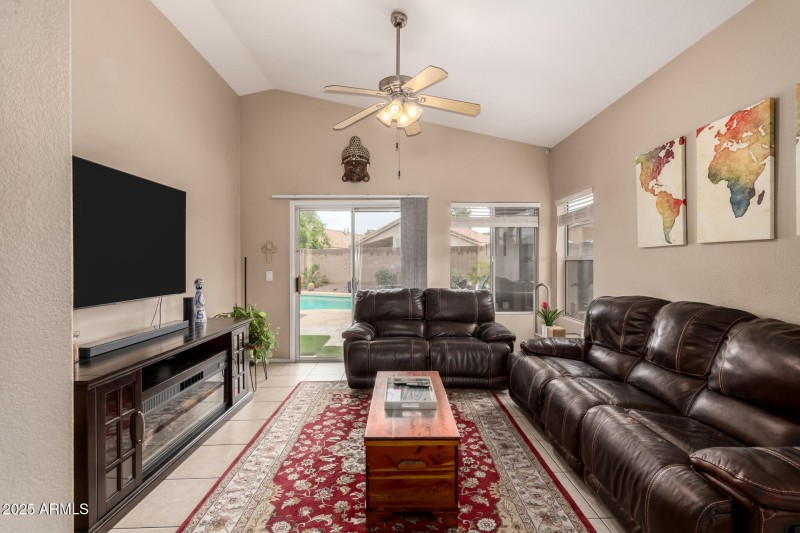 Large Vaulted Ceilings