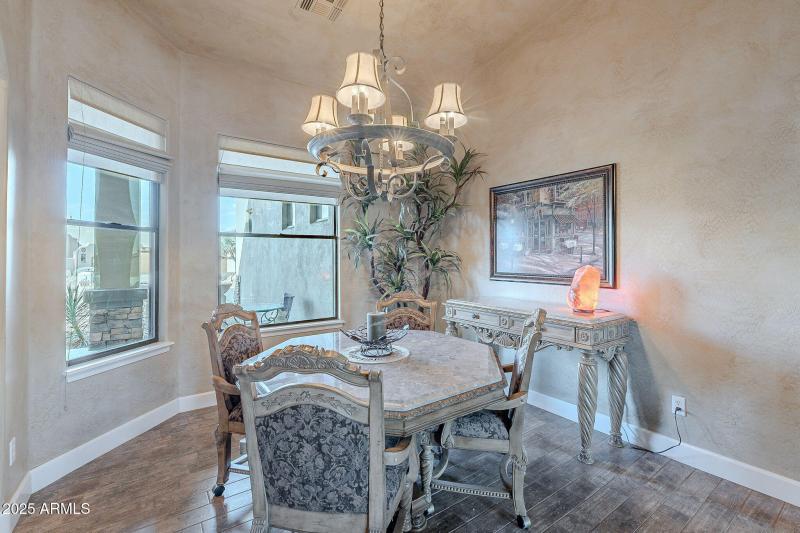 18-web-or-mls-Canyon-18