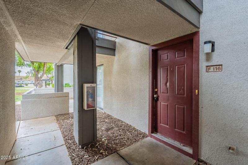 4-web-or-mls-Danbury-4