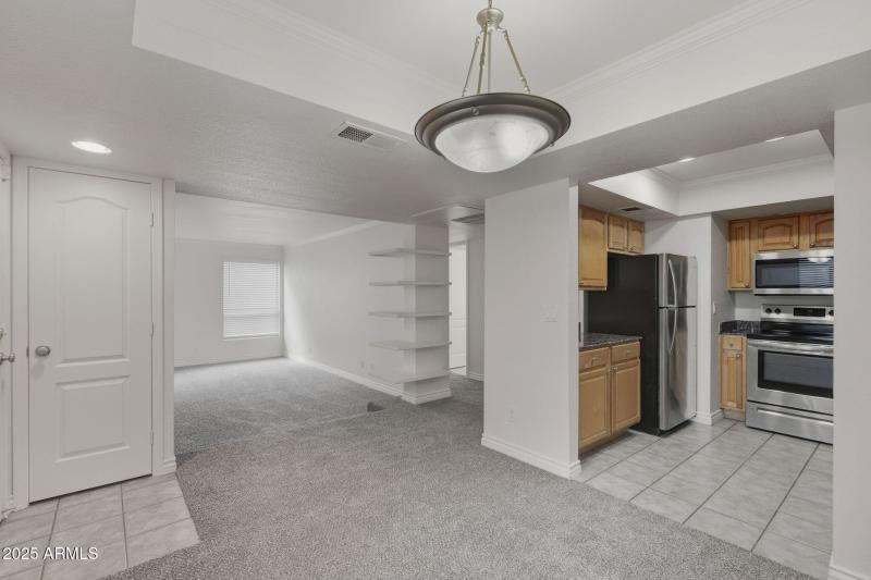 5-web-or-mls-Danbury-5