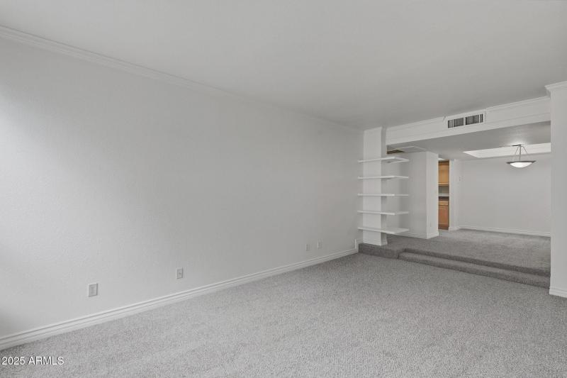 9-web-or-mls-Danbury-9