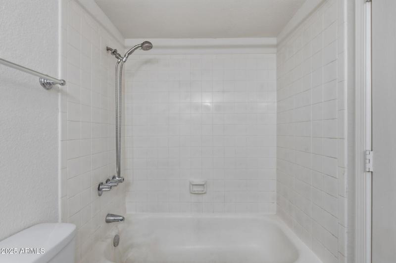 22-web-or-mls-Danbury-22