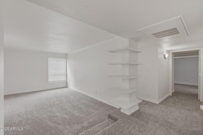 23-web-or-mls-Danbury-23