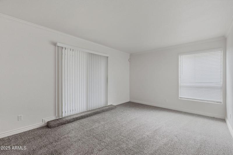 25-web-or-mls-Danbury-25