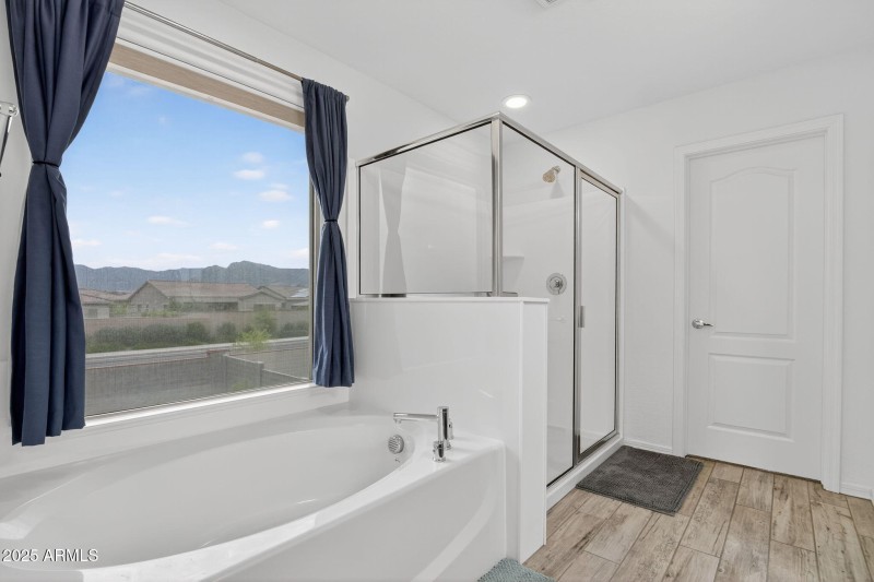 23-web-or-mls-067_a4m_SA (1)