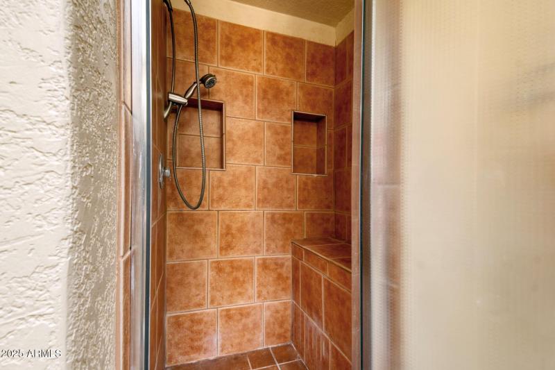 082208-4357 Plaza Oro Loma