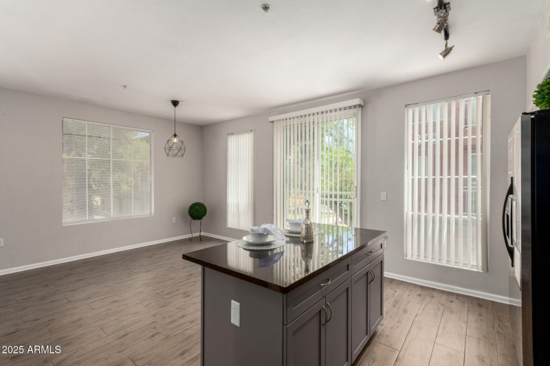 Kitchen & Dining Room