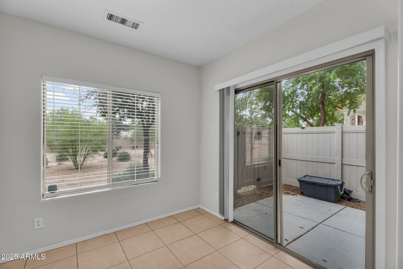 11-web-or-mls-83rd-8