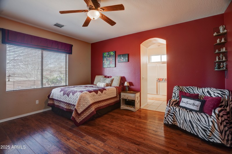 Primary Bedroom 1 (1)