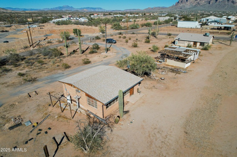 63-1907 E Foothill Street-19