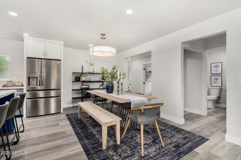 5212 Diningroom2