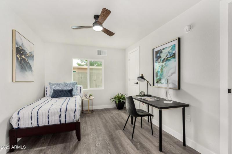 5212 Bedroom4
