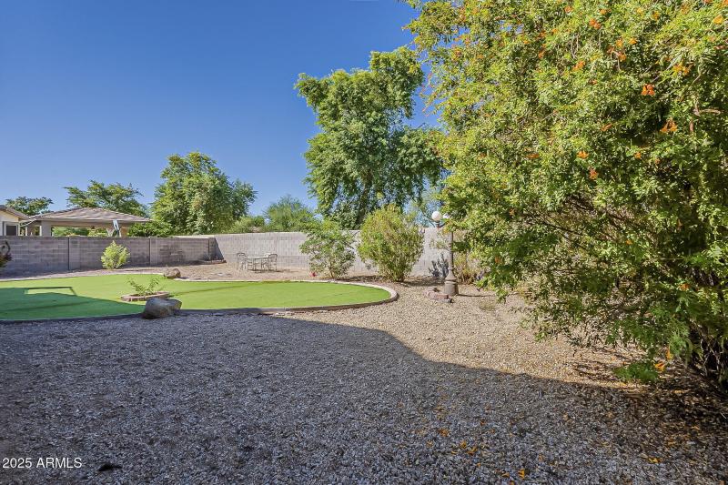 79-web-or-mls-136th Ln-79