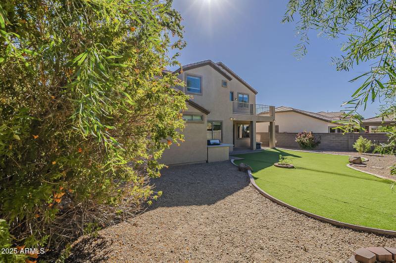 77-web-or-mls-136th Ln-77