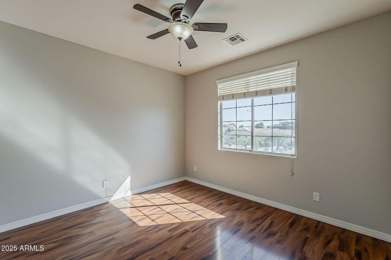 64-web-or-mls-136th Ln-64