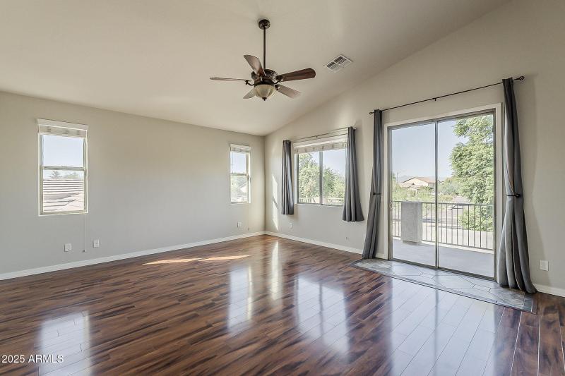 48-web-or-mls-136th Ln-48