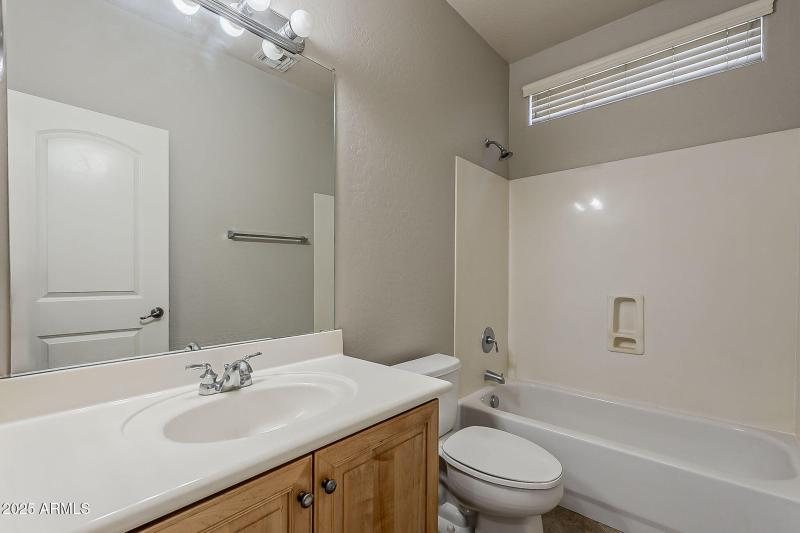 35-web-or-mls-136th Ln-35