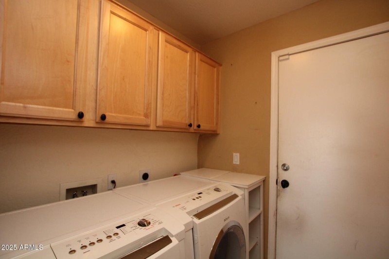 a47246e0-c743-4595-8ff6-81b36b2d8a29