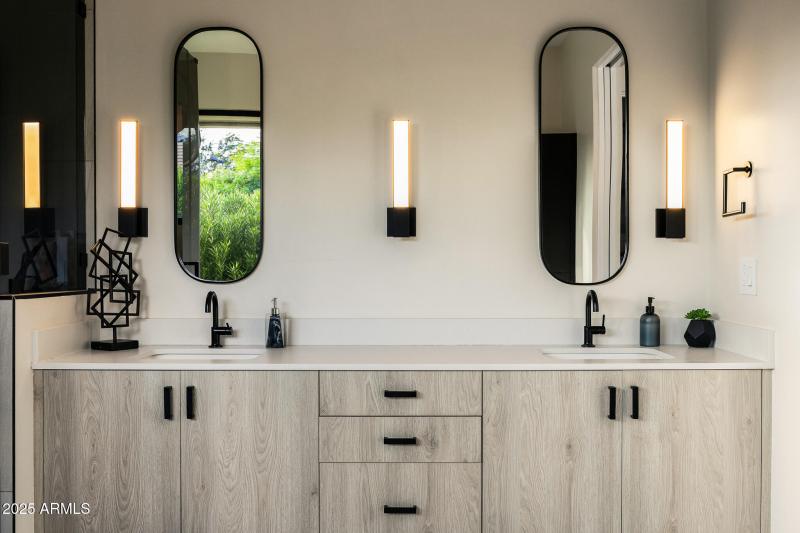 40guest bath3_1