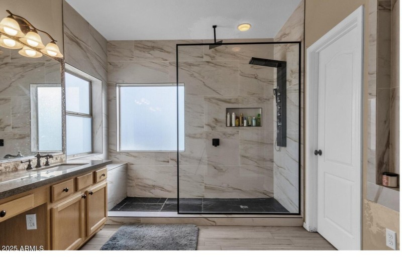 Master Bath - Straight angle