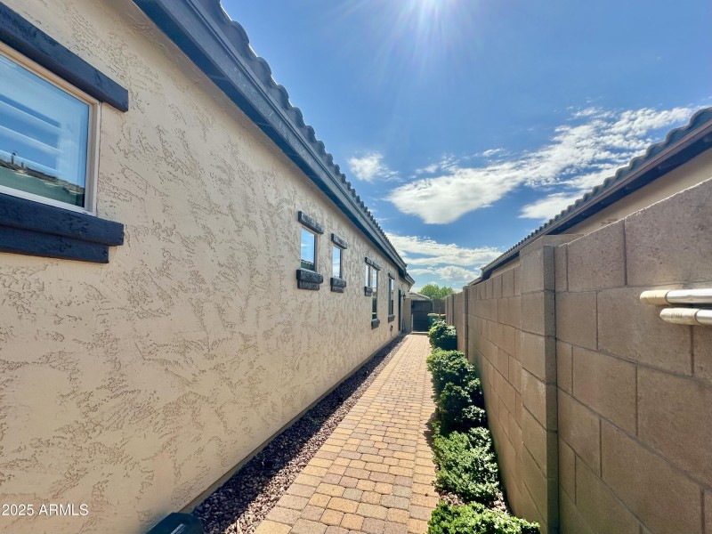 Photo Oct 08 2025, 12 22 12 PM