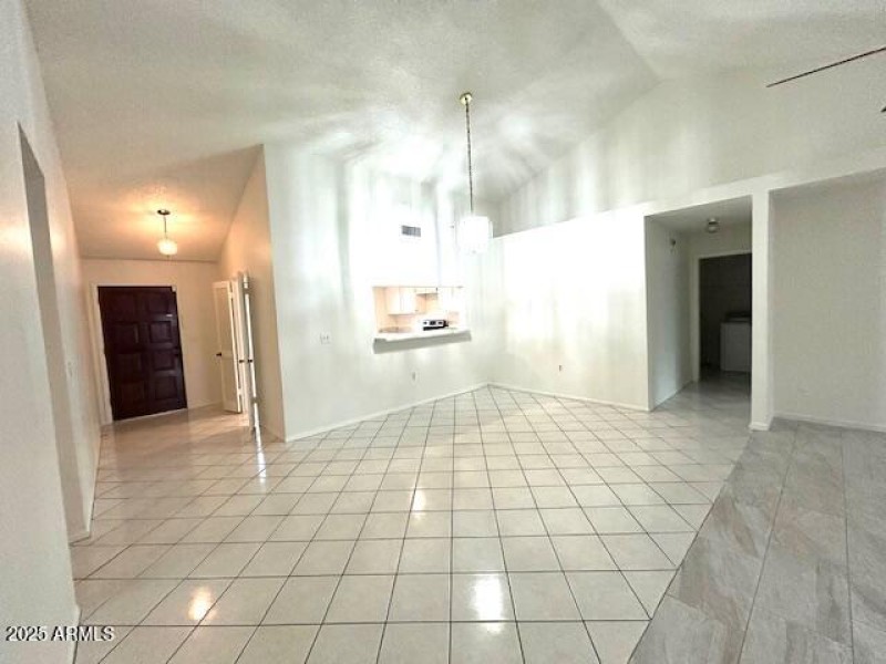 Formal Dining Room/Living Room