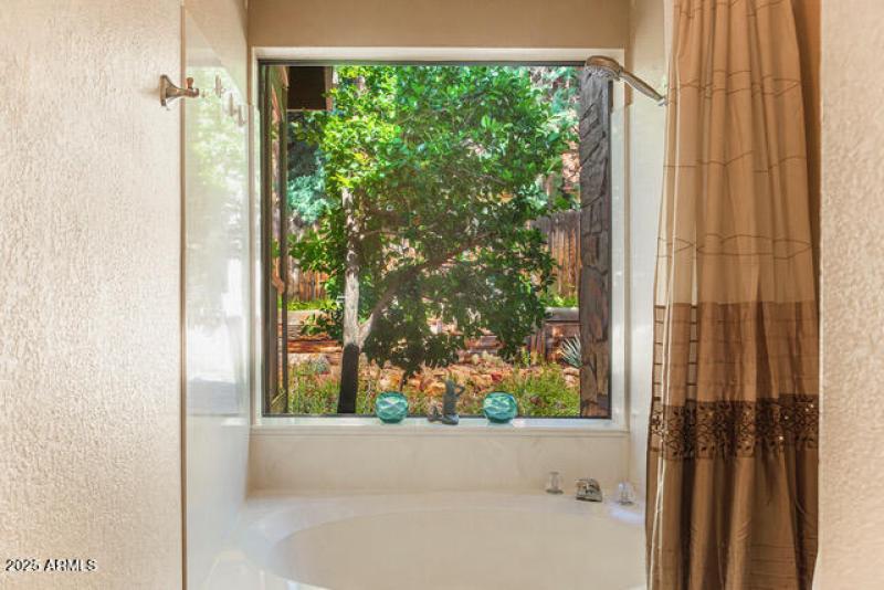 6 MAIN BATH VIEW (1)