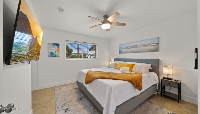 30-web-or-mls-Secondary Bedroom1