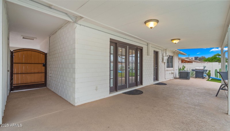 36-web-or-mls-Backyard7