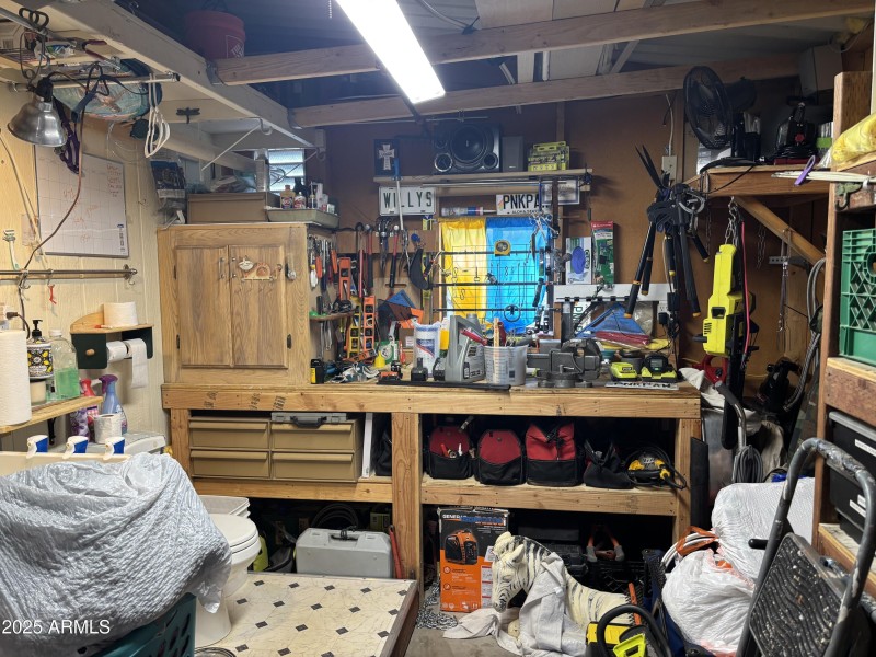 Shed