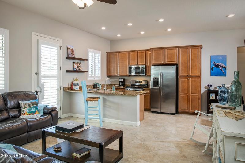 NexGen Suite w/ Full Kitchen