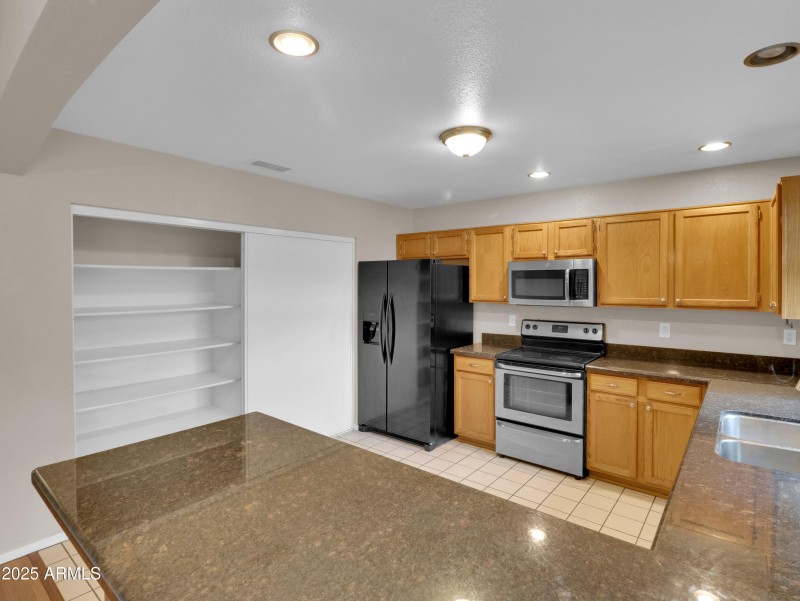 11-3015 W Patrick Lane-11