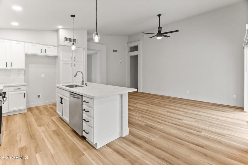 14708 W Lupine Ln-22