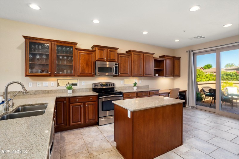 RICH CHERRYWOOD STAGGERED CABINETS