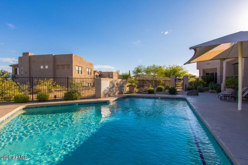 Legend Trail comm. pool-2