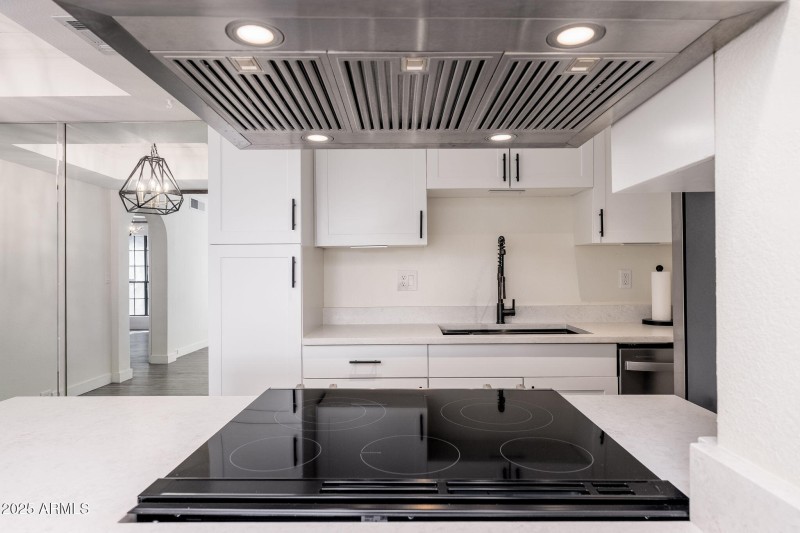 7557 N Dreamy Draw Dr UNIT 219 - 15