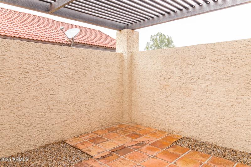 patio 1 (1 of 1)