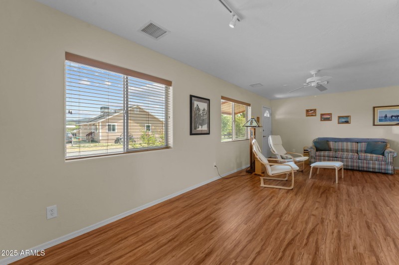 26-web-or-mls-DSC08635