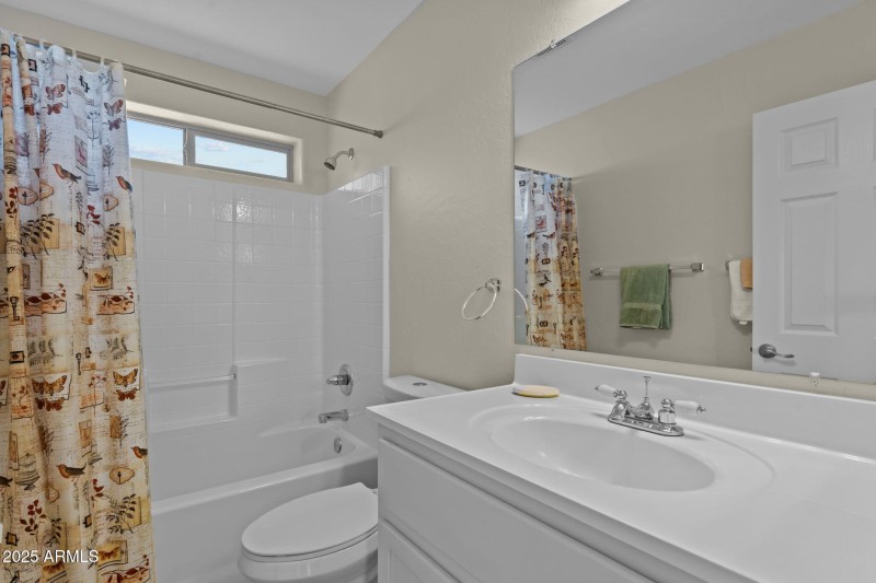 21-web-or-mls-DSC08612 (2)