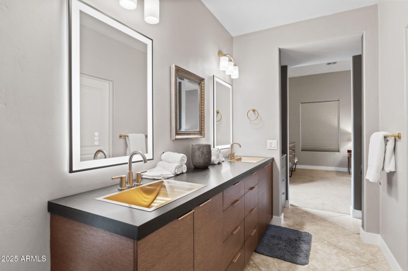 18-web-or-mls-DSC_1018