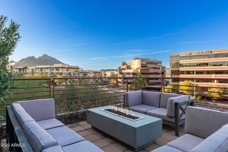 0036-36 - Rancho Vista