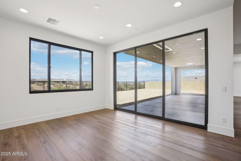 19-web-or-mls-13230 E Buckskin Trail-S07