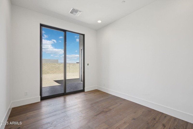 38-web-or-mls-13230 E Buckskin Trail-S07