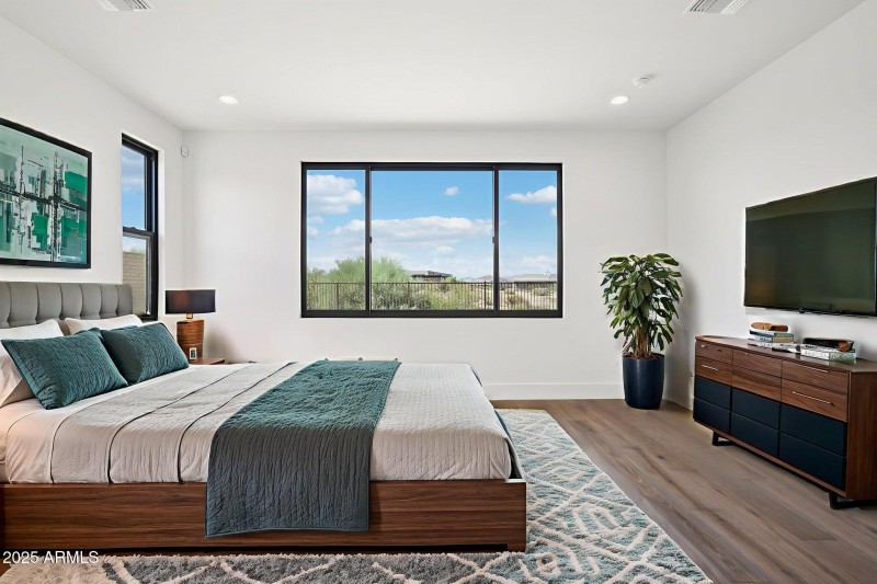 50-web-or-mls-13230 E Buckskin Trail-S07