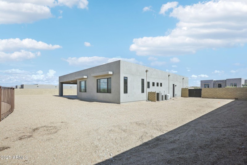 70-web-or-mls-13230 E Buckskin Trail-S07