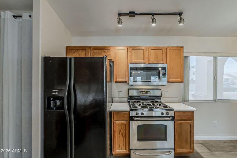 15-web-or-mls-Desert Bloom-15