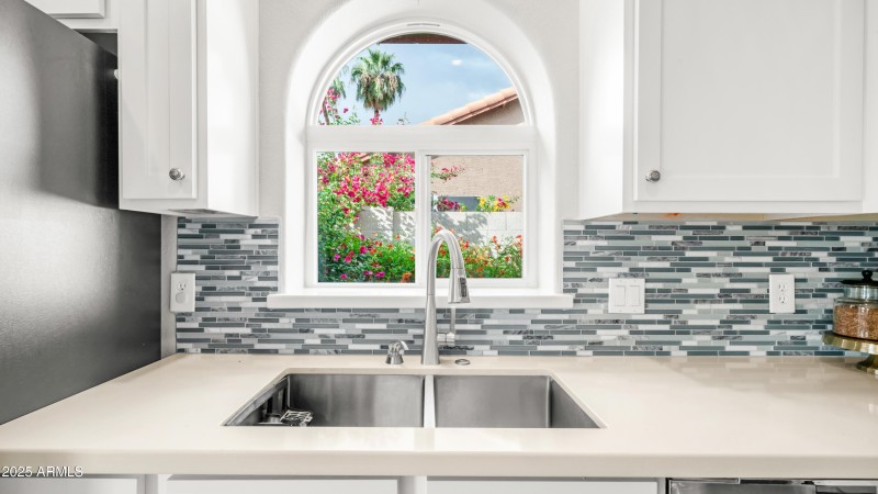 14248 N 56th Pl (12)