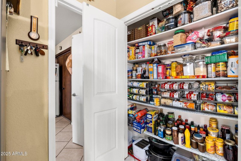 11138 W Hatcher Rd - 18