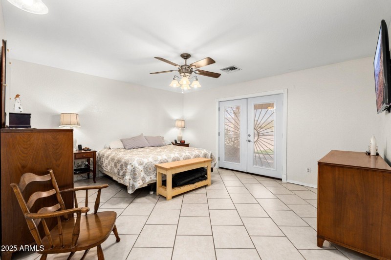 11138 W Hatcher Rd - 19